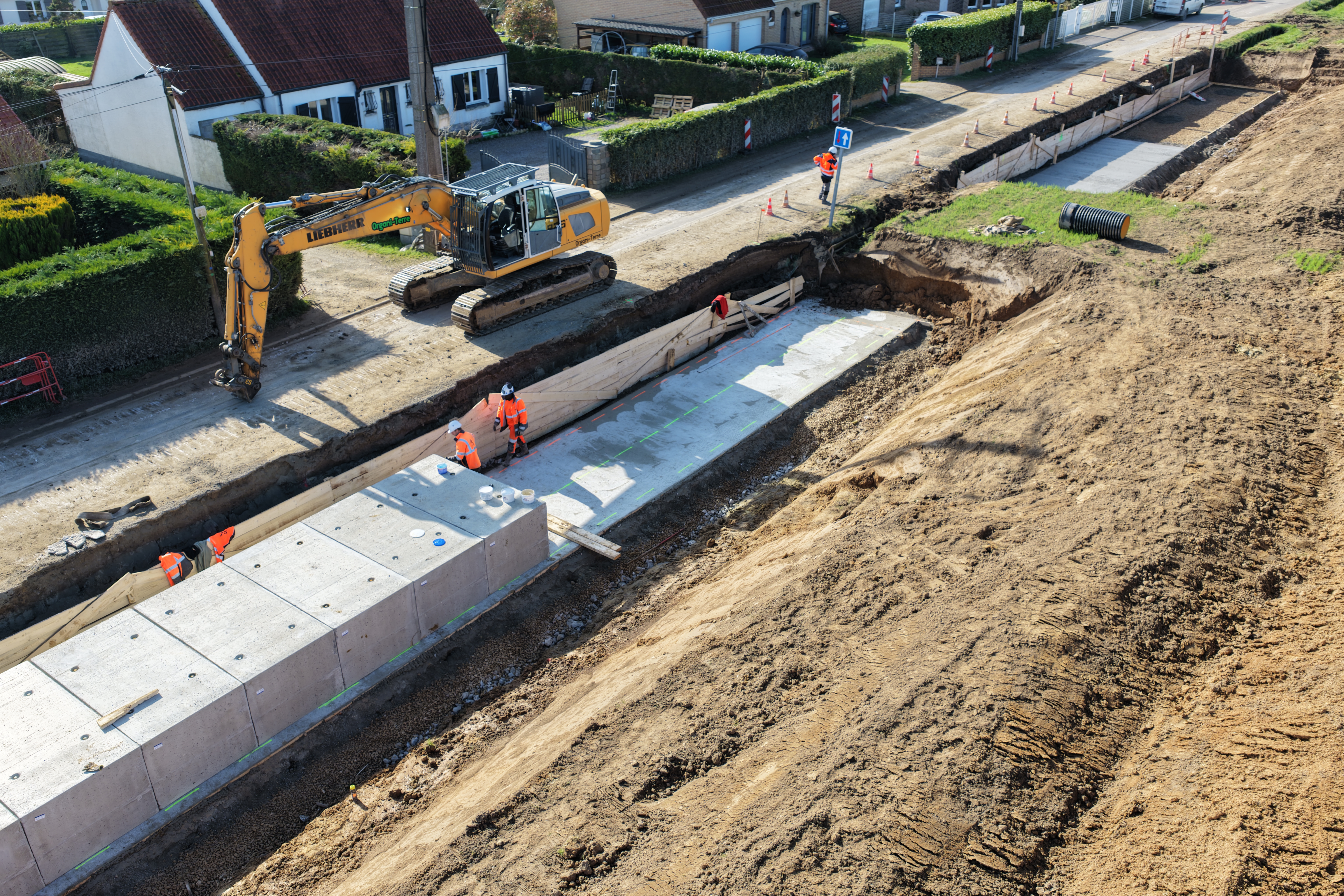 Valorisation visuelle d’un chantier stratégique VRD & hydraulique – Lhopale TP